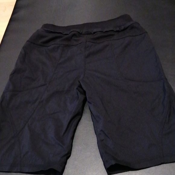 One tooth capris - Picture 4 of 4